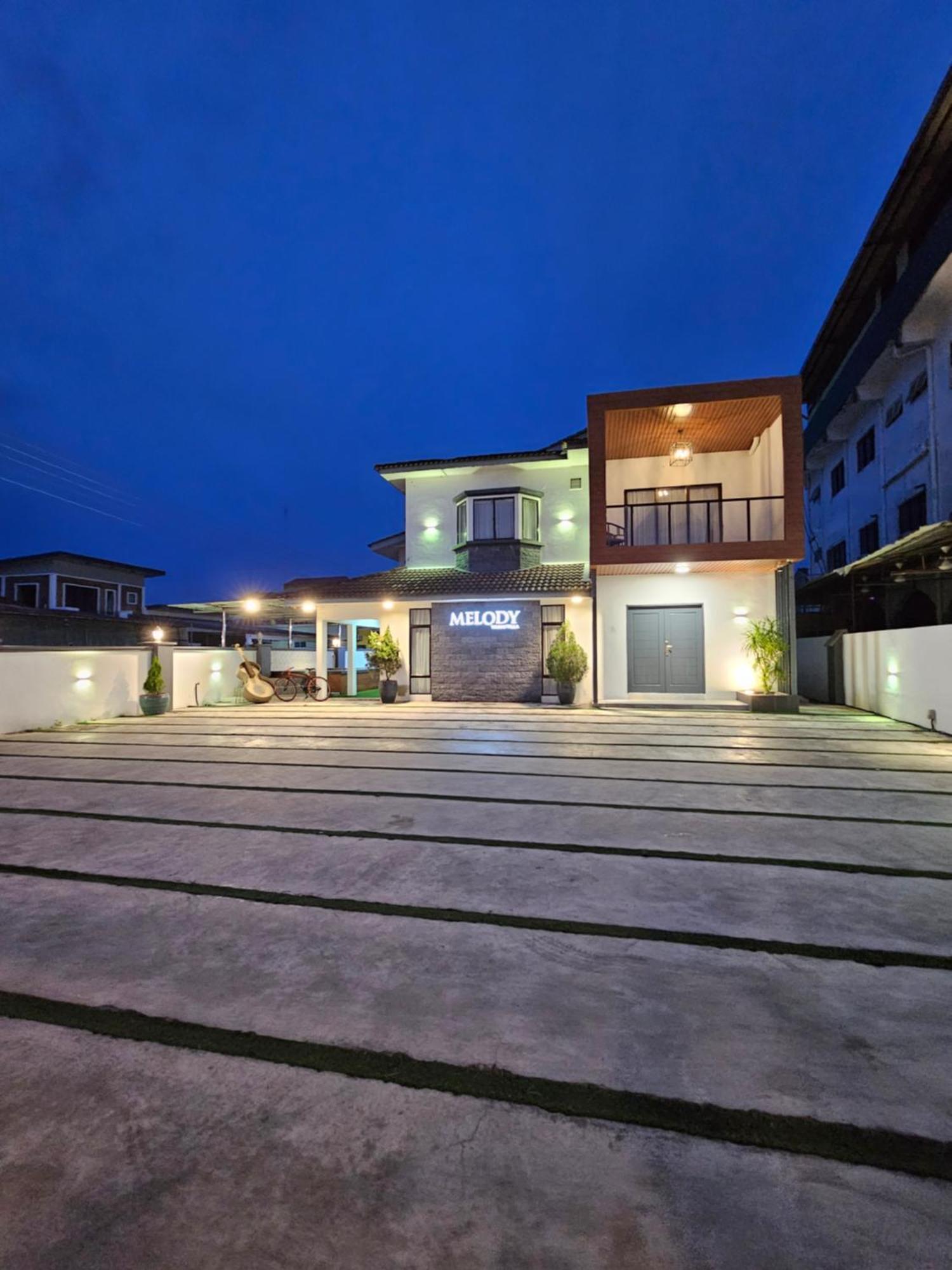Melody Whole Or Suite Room Muar Bagian luar foto