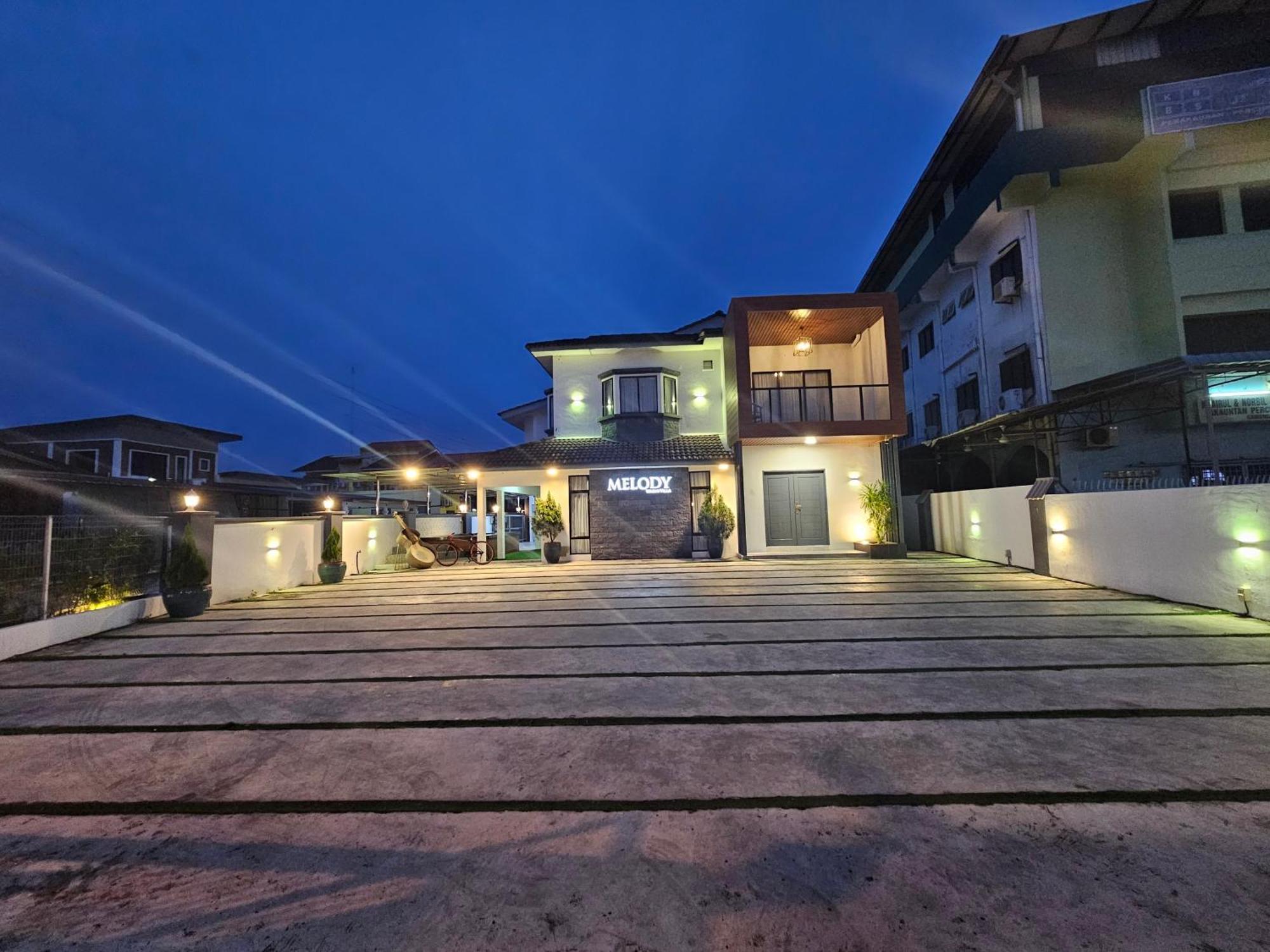 Melody Whole Or Suite Room Muar Bagian luar foto